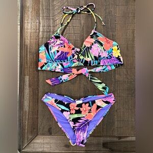 No Boundaries 2 Piece Bikini Floral Hawaiian Adjustable Tie Top Ruched Bottoms